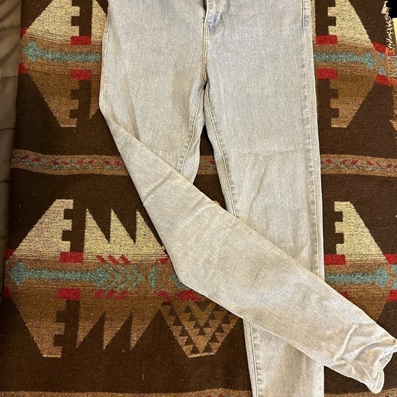 720 Levi’s super skinny. - Picture 2 of 2